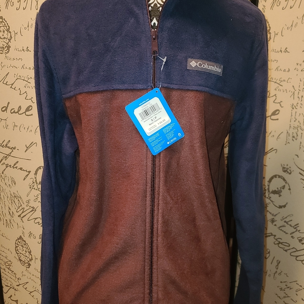 New- Men's Columbia zip up fleece S